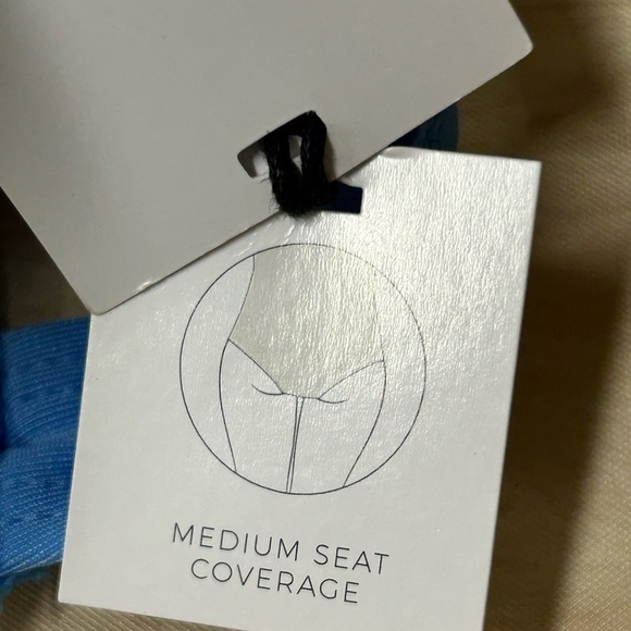 Shade & Shore 1 Piece Blue Swimsuit Size M 8-10 NWT - Picture 4 of 4